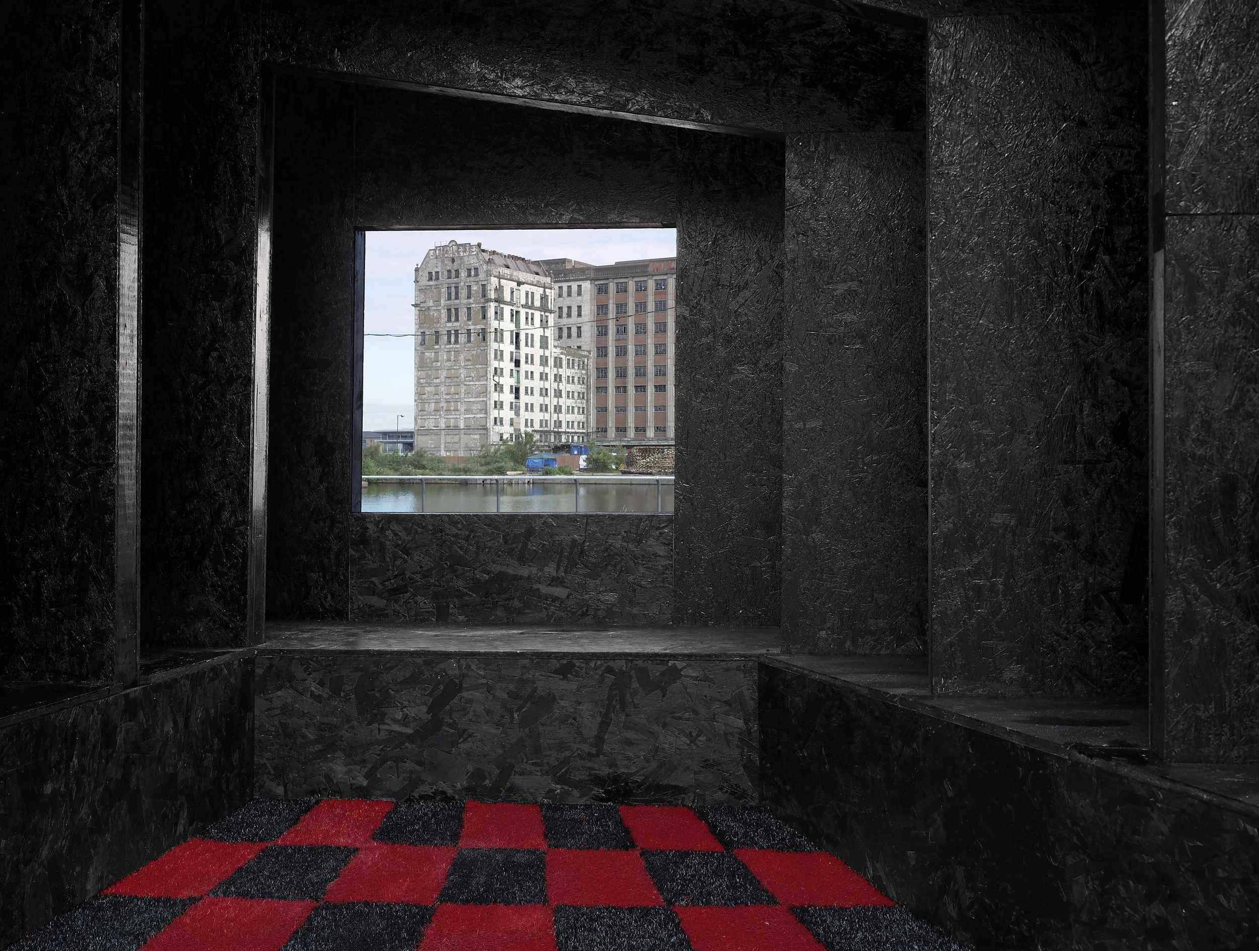 Folly 04.jpg