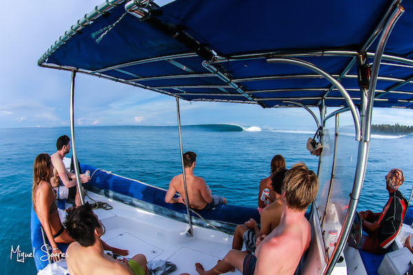 Post surf chilling and still no one out.