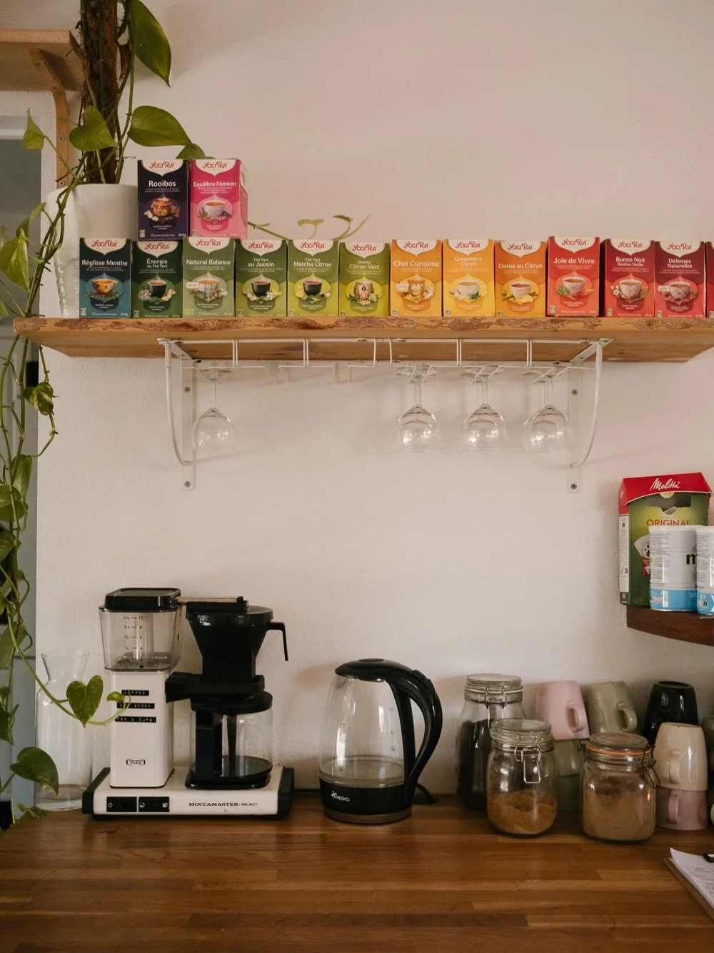 A house of simple luxuries #surfhouse #hossegor
📸 @marleneannak