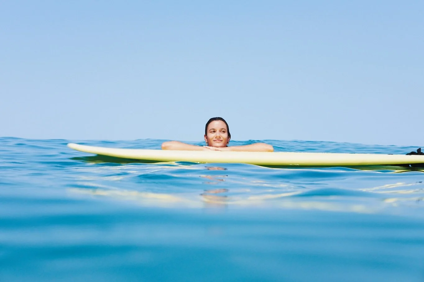 Counting down to long days and warm water #surfhouse #hossegor
📸 @thomaskirby_