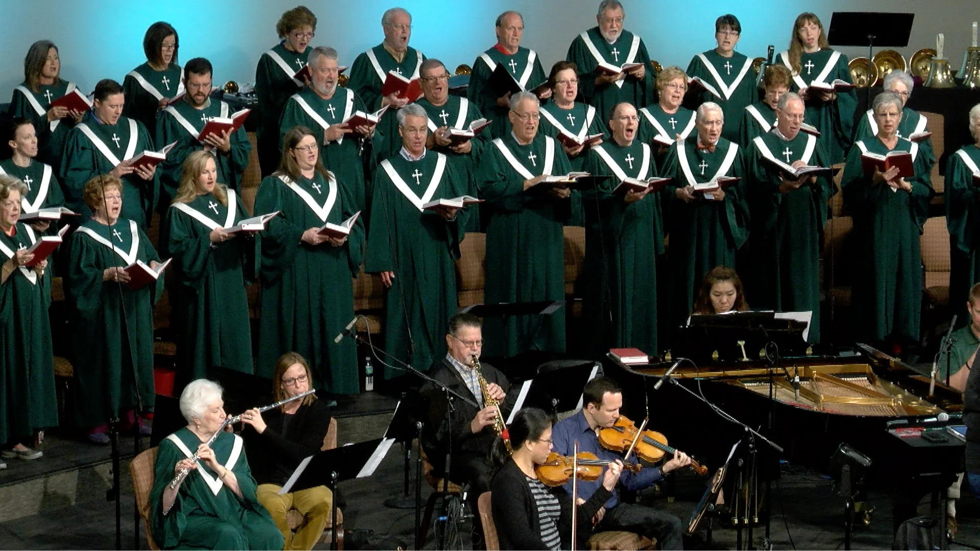 Choir orch 2.jpg