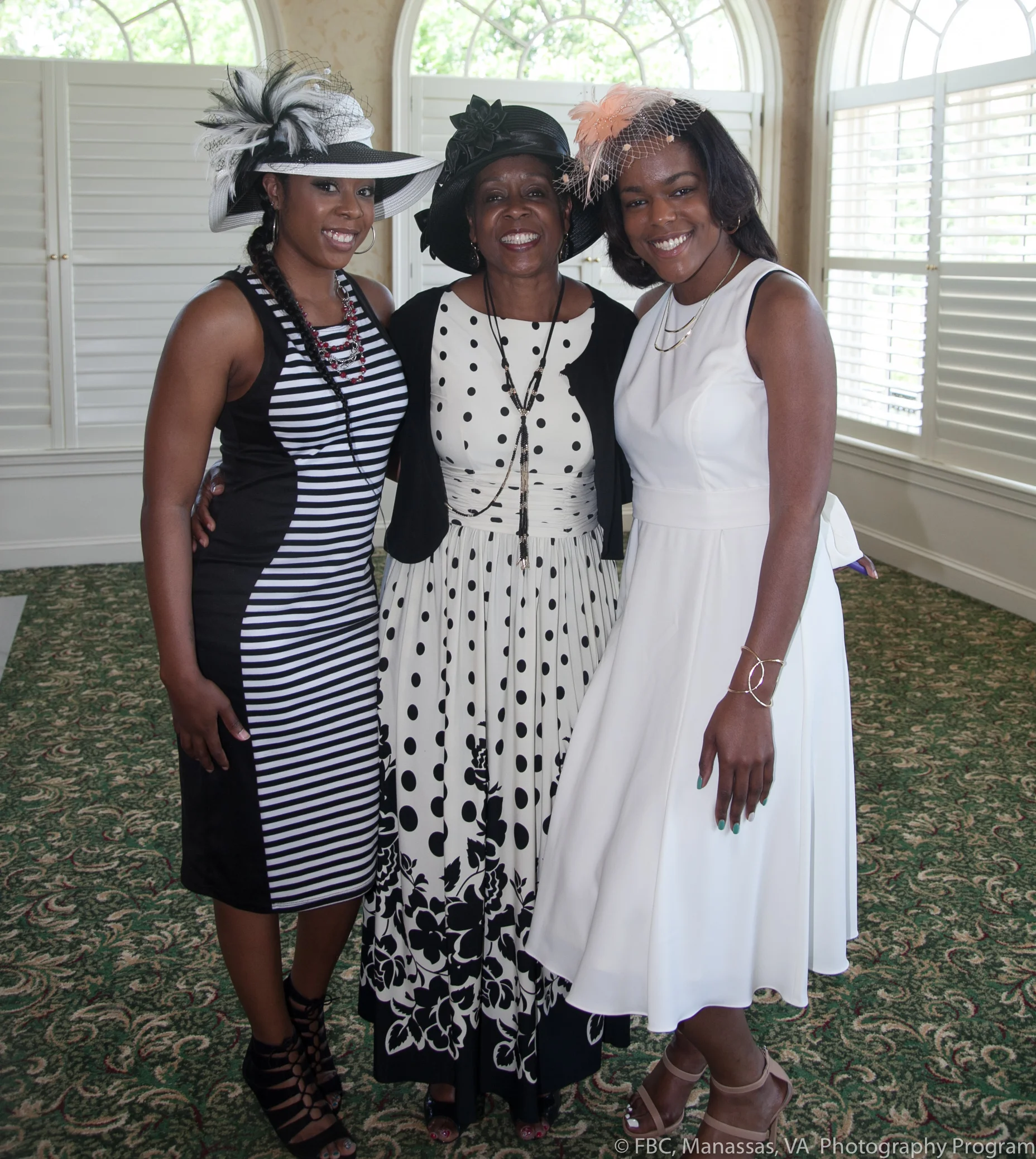 DeaconessSavageDinner_2017_06_04_0034.jpg