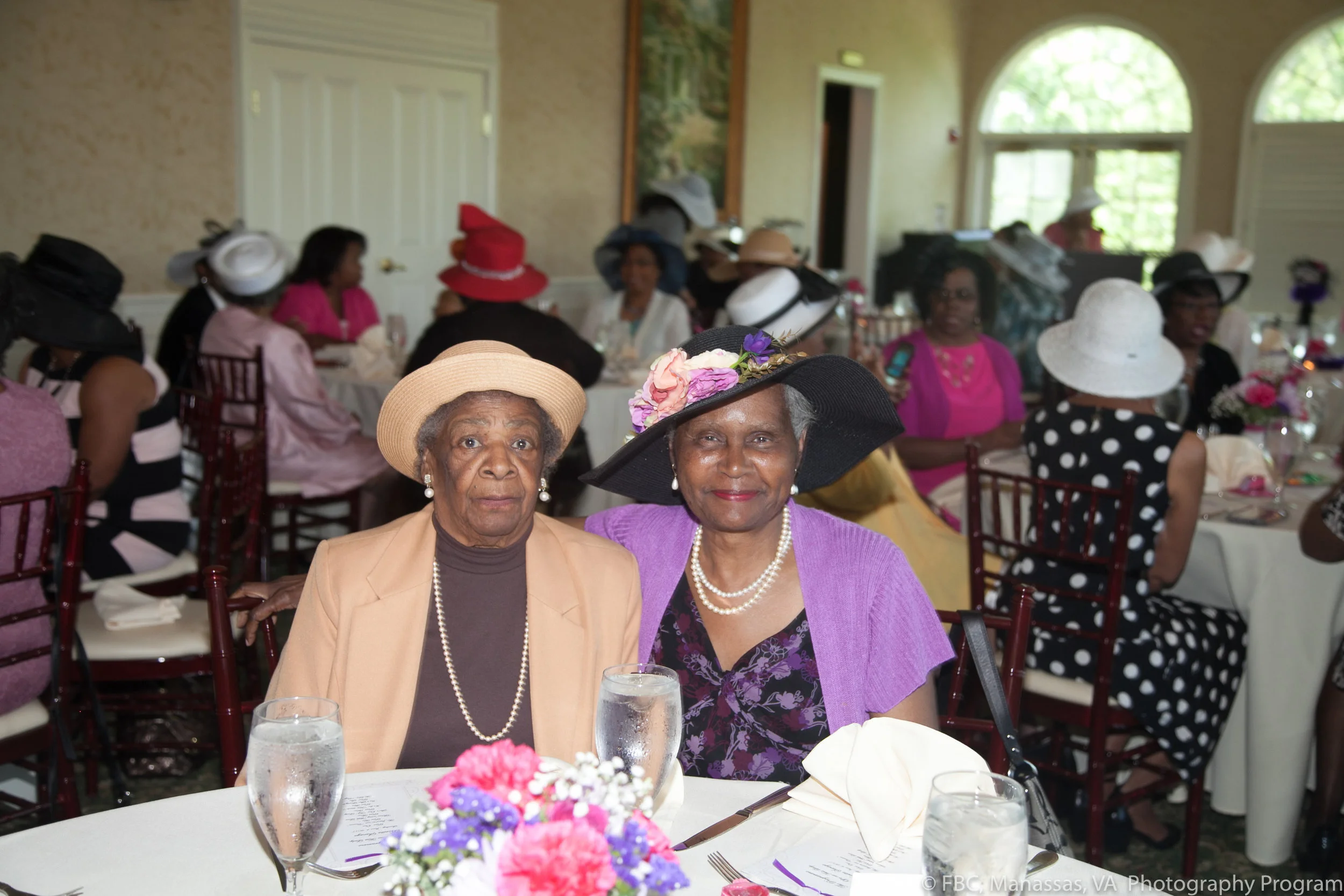 DeaconessSavageDinner_2017_06_04_0044.jpg