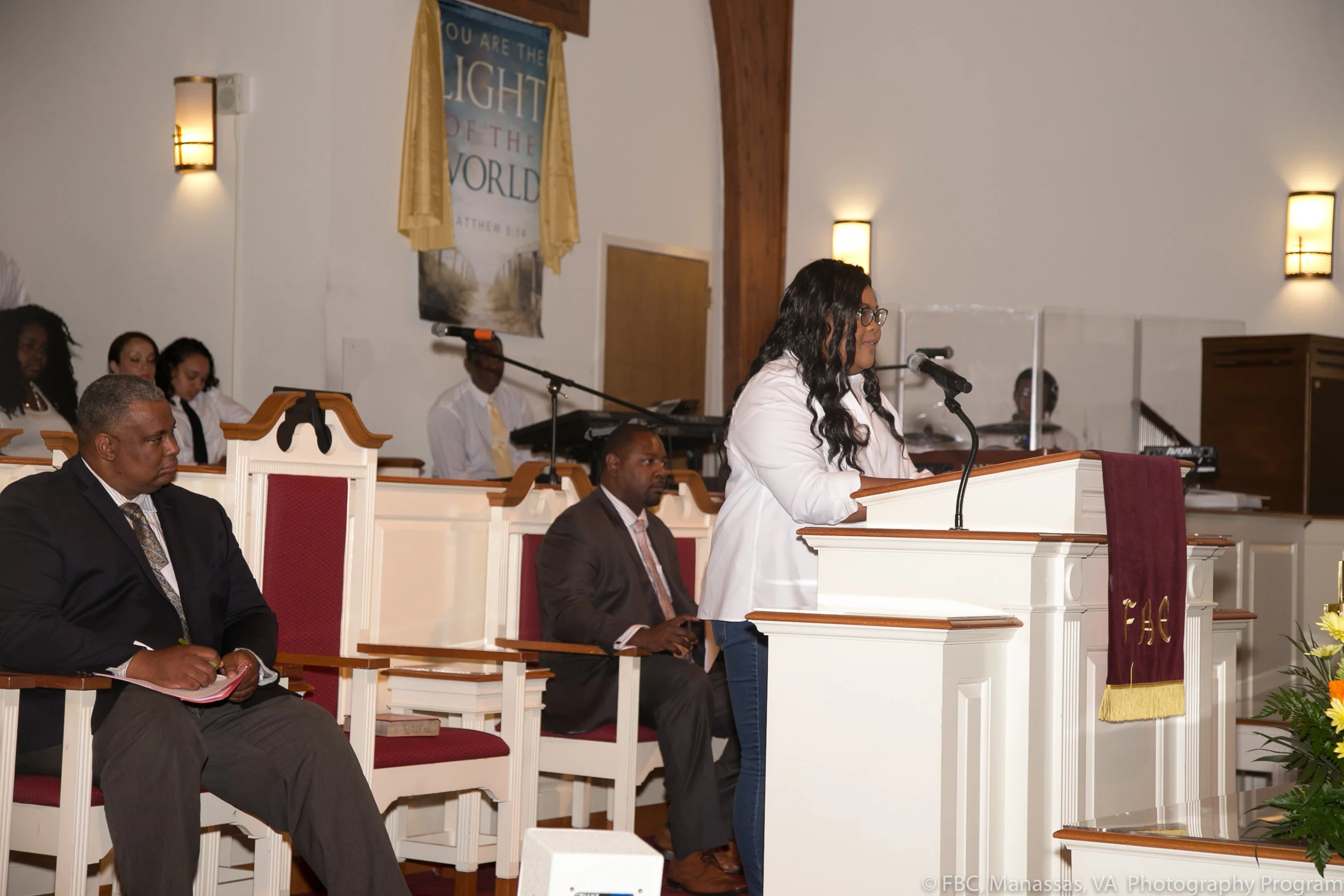 FBCGraduationService_2017_06_10_0073.jpg