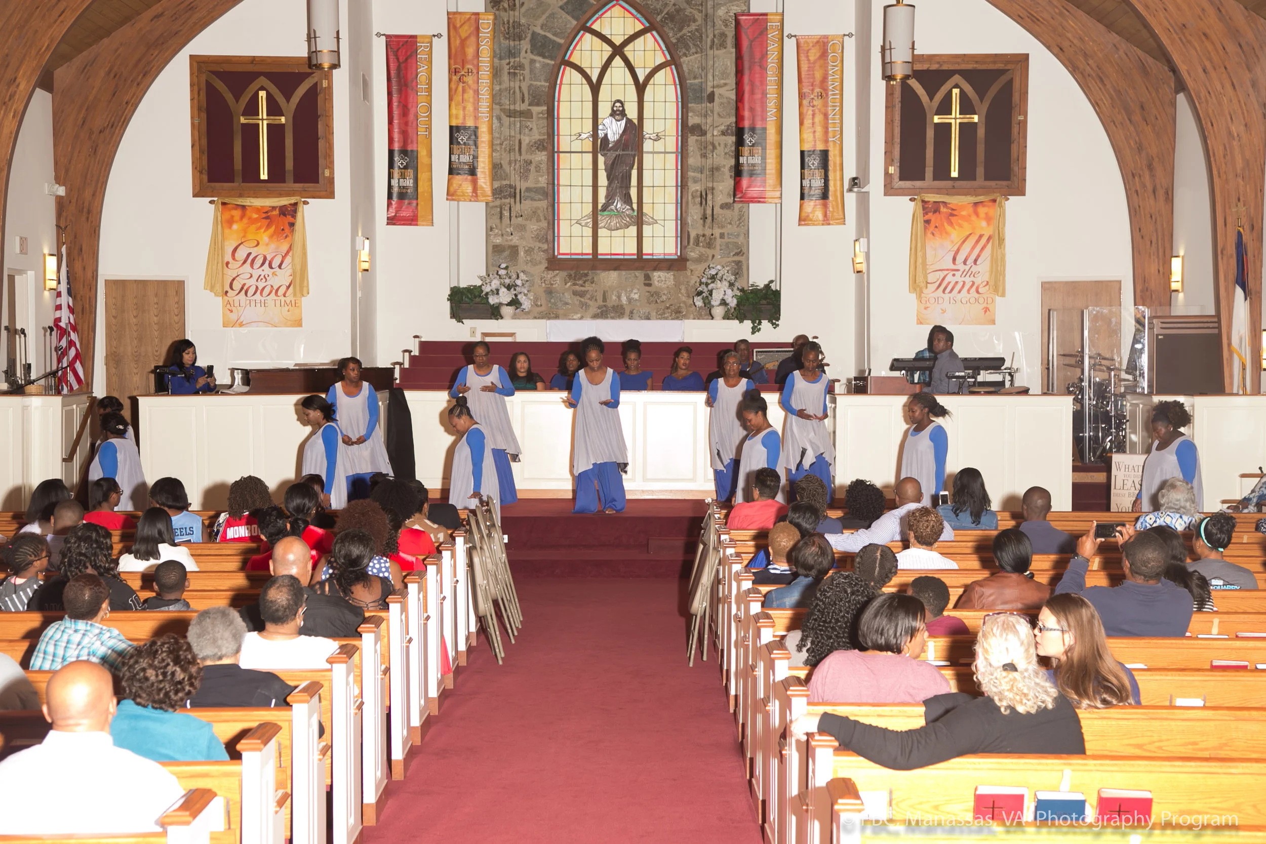 FBCWomenPraise_2017_09_30_0104.jpg