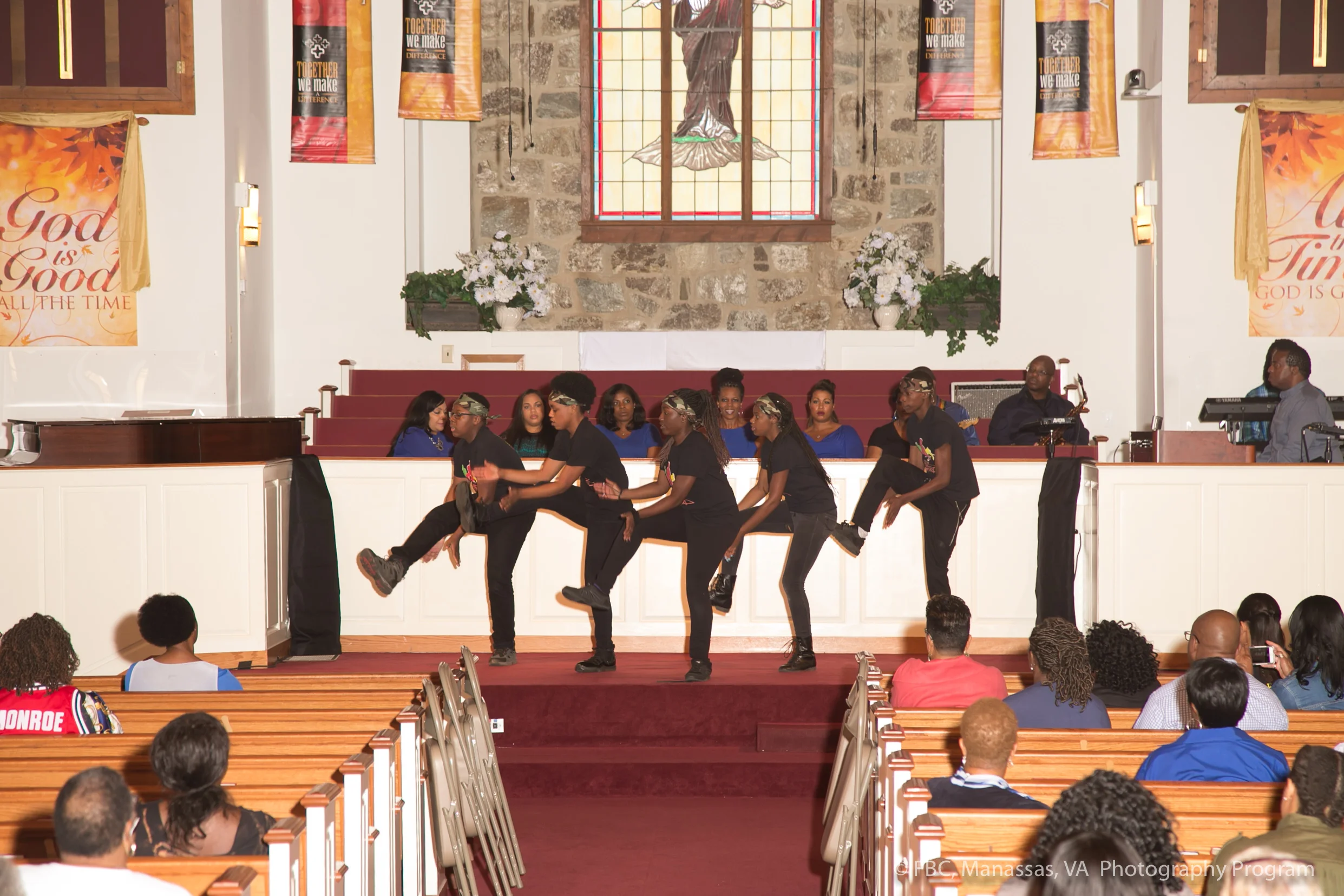FBCWomenPraise_2017_09_30_0210.jpg