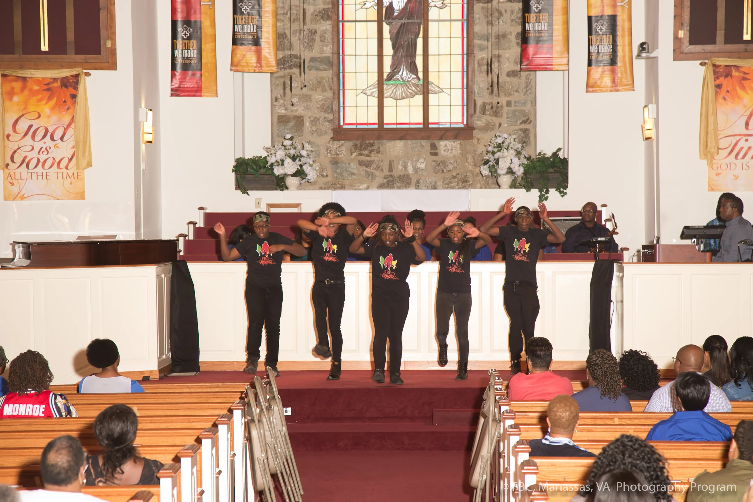 FBCWomenPraise_2017_09_30_0212.jpg