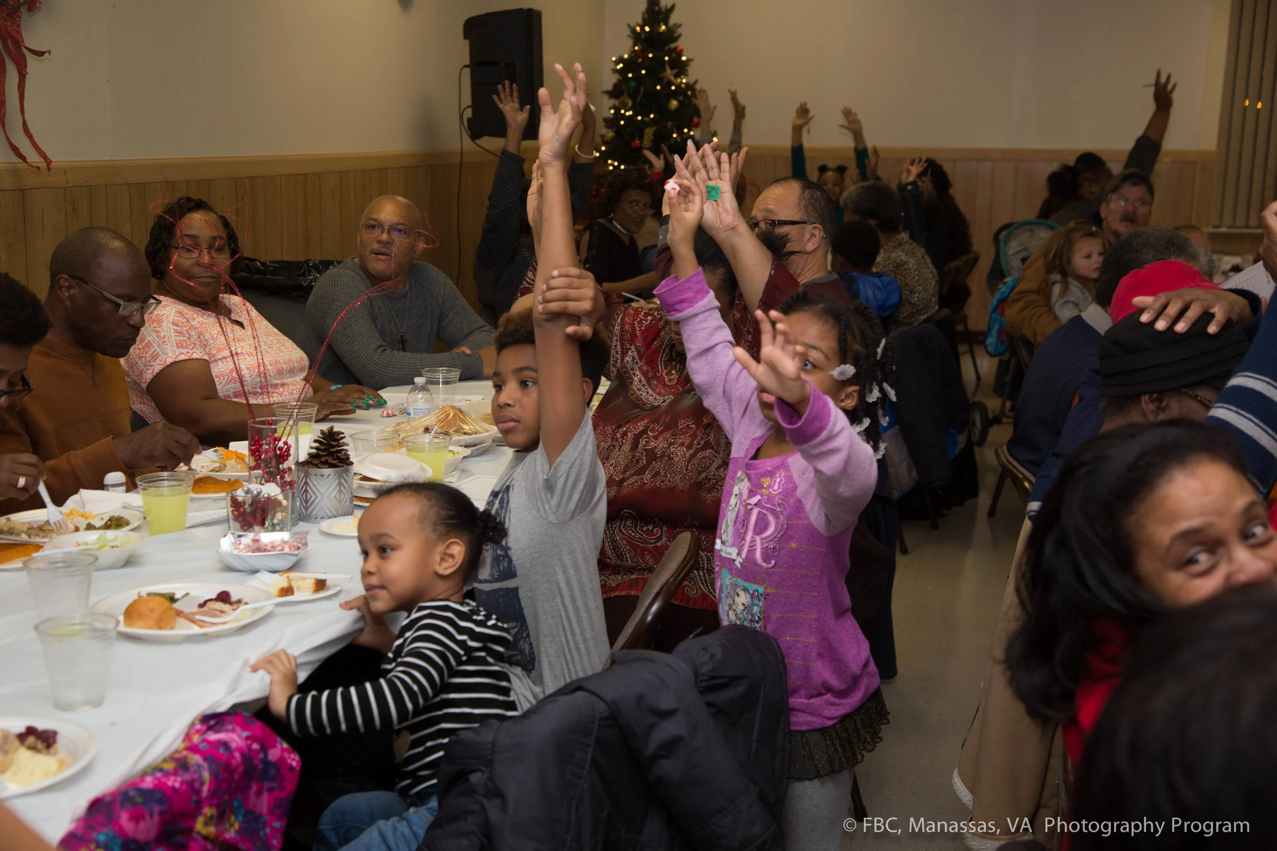 FBCCommunityDayChristmasParty_2017_12_02_0088.jpg