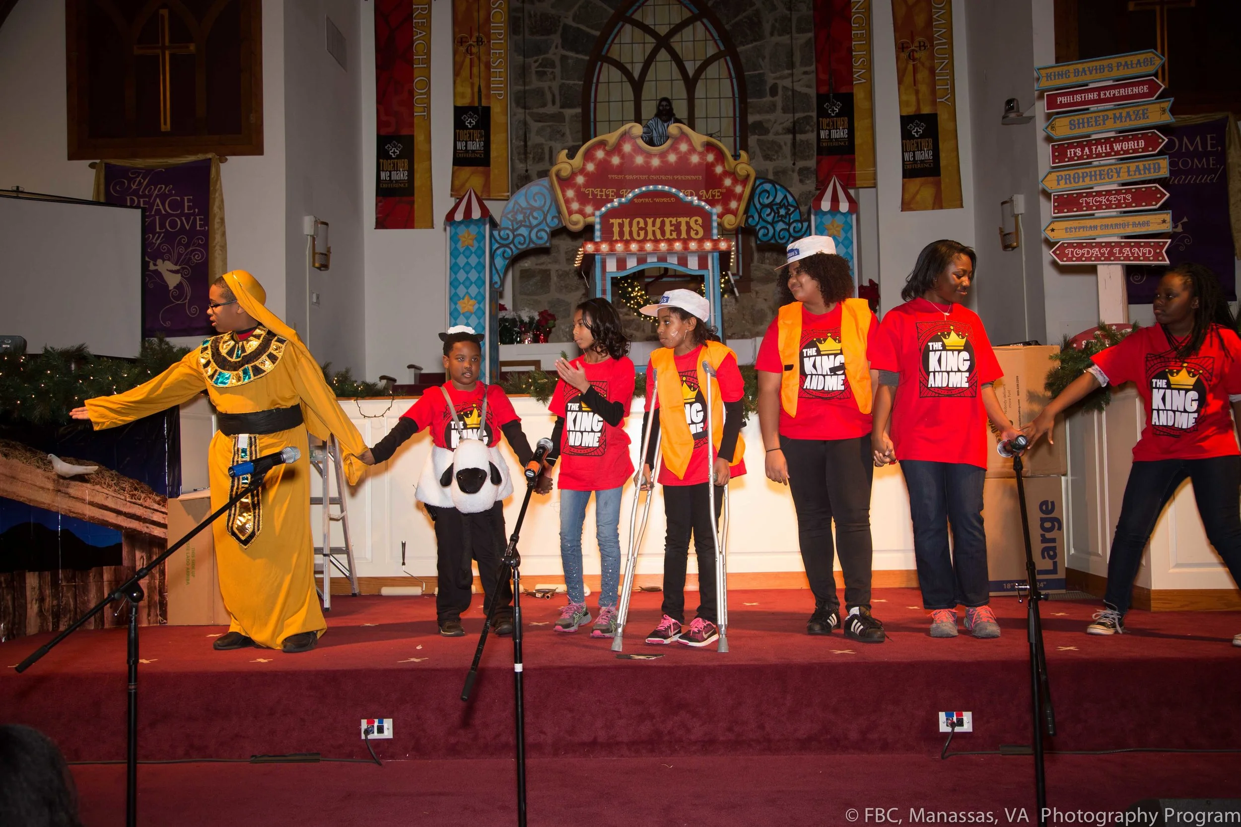 FBCChildrenChristmasPlay_2017_12_09_0089.jpg