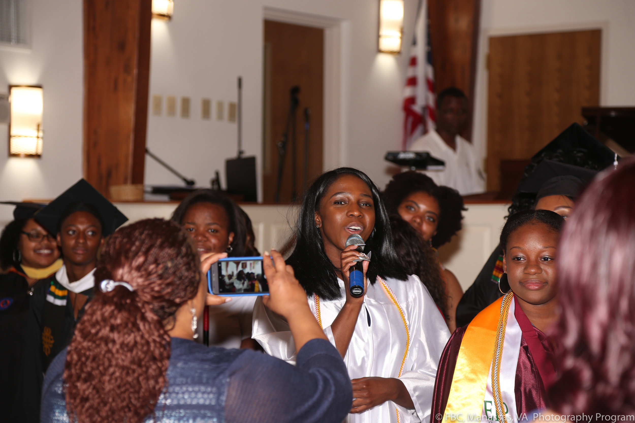 FBCGraduationService_2018_06_10_0290.jpg