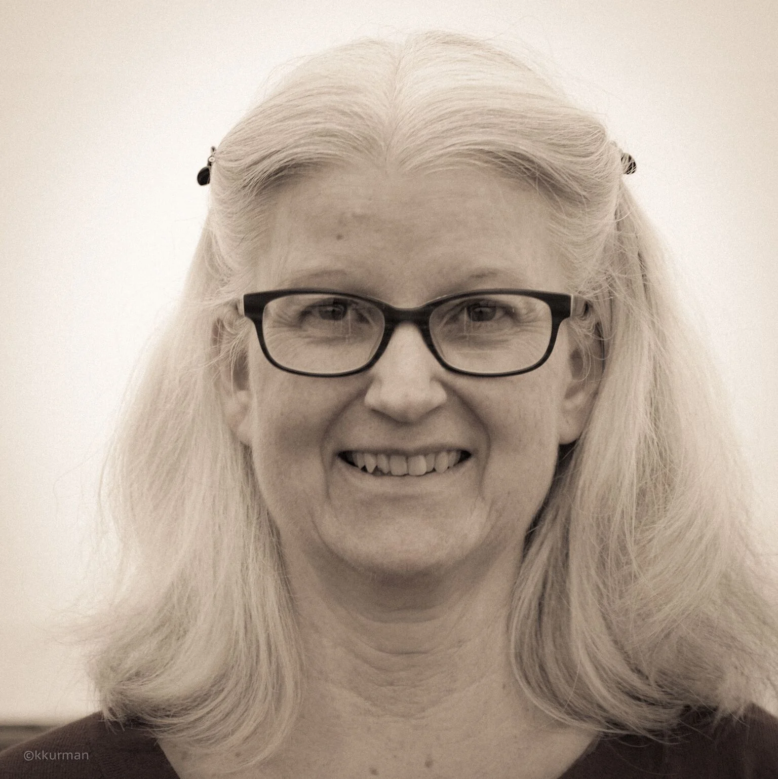 WENDY BRIGGS / OFFICE MANAGER / wendy@vineyardgardens.net