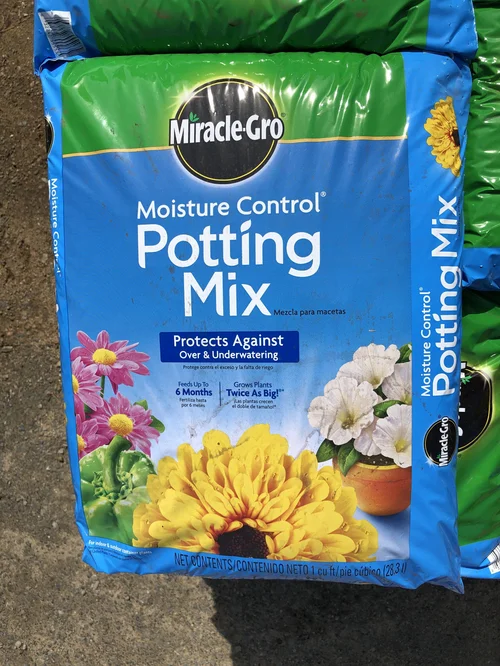 Miracle Grow Moisture Control Vineyard Gardens