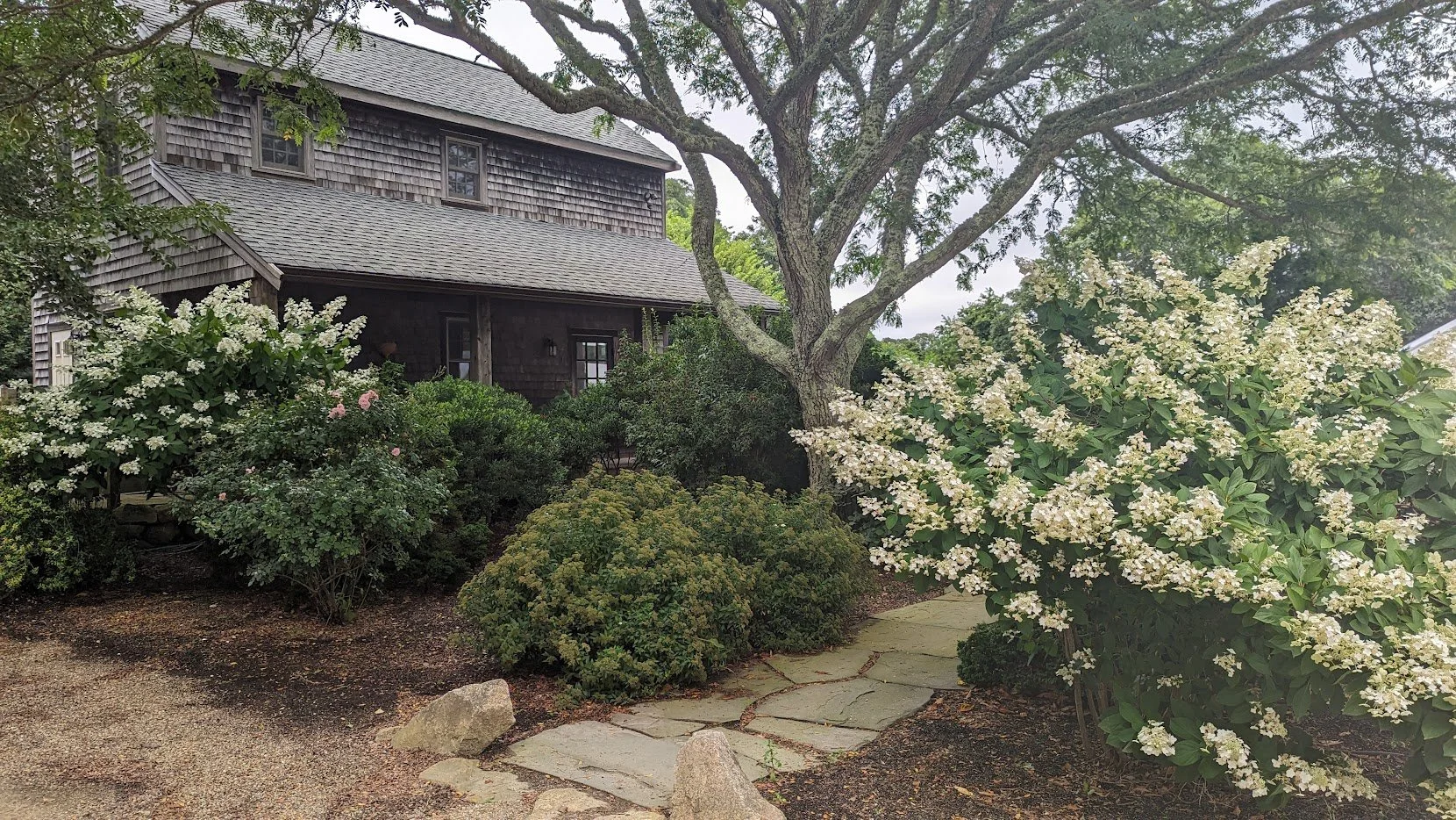VG landscaping office.jpg