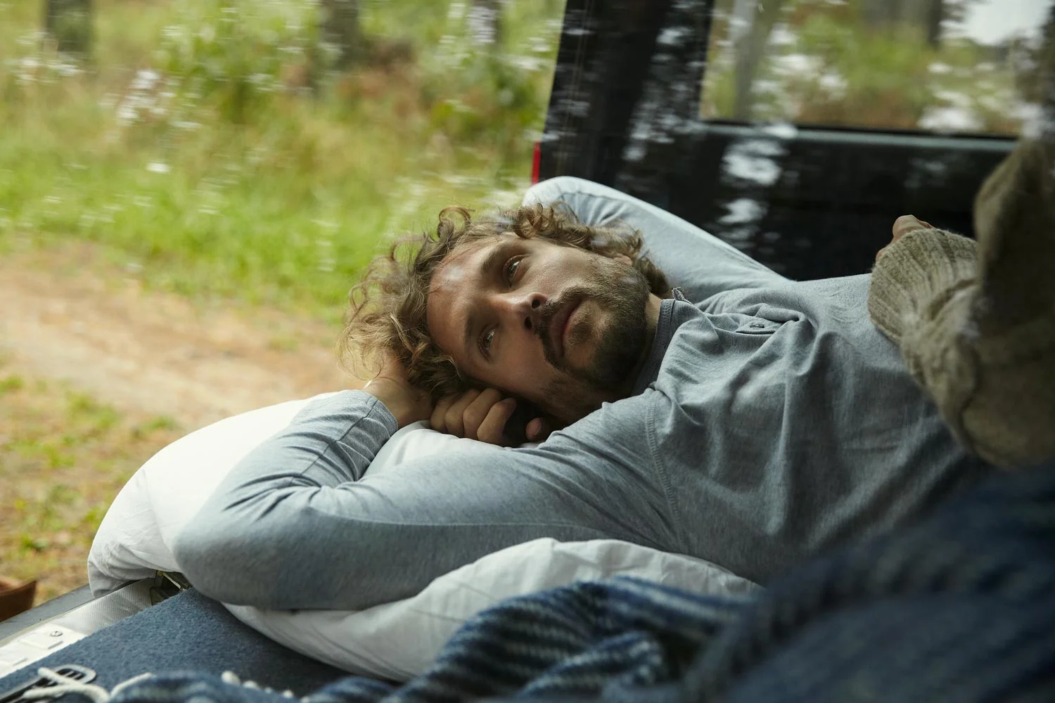 On_the_road_2433.jpg