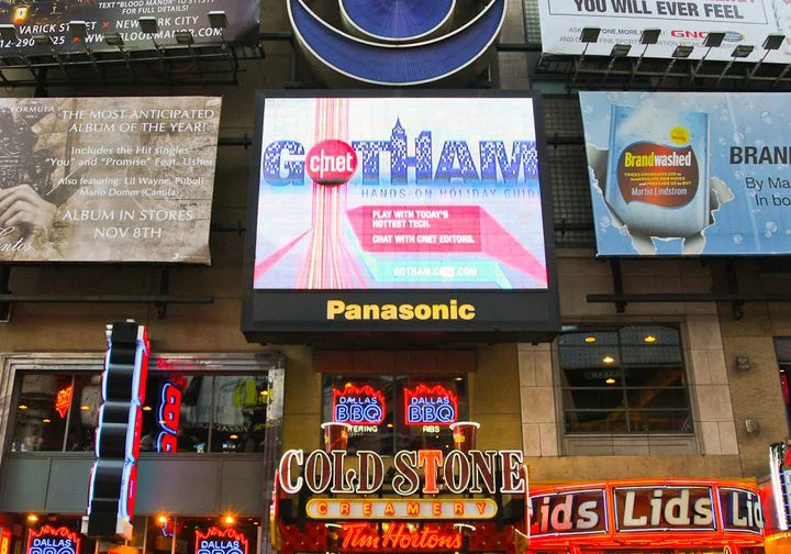 06_GothamADtimesSquare2011.jpg