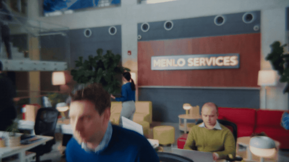 qualcomm_competitive_officetripped_video_intel_30s_16x9_v1 (540p).gif