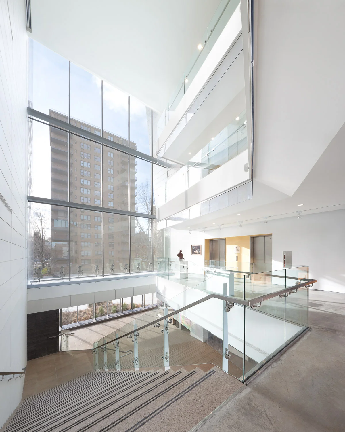 Campus and community. Myrtle Hall, Pratt Institute. Think! Architecture & Design