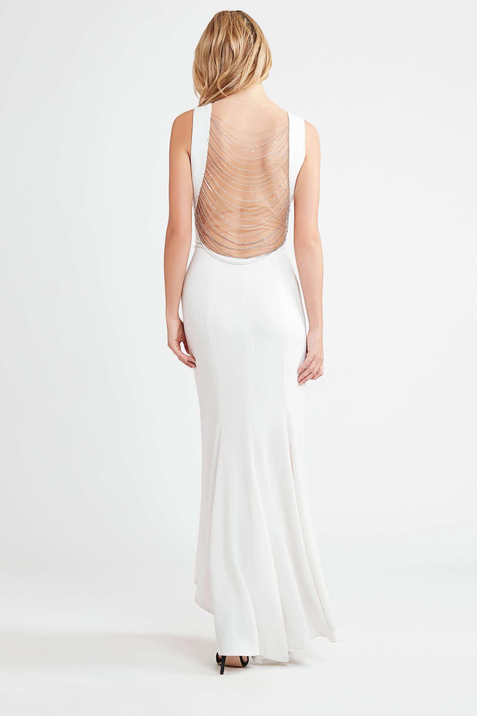04_MARVELA-DRESS_E4087668_FRESH-PEARL_035.jpg