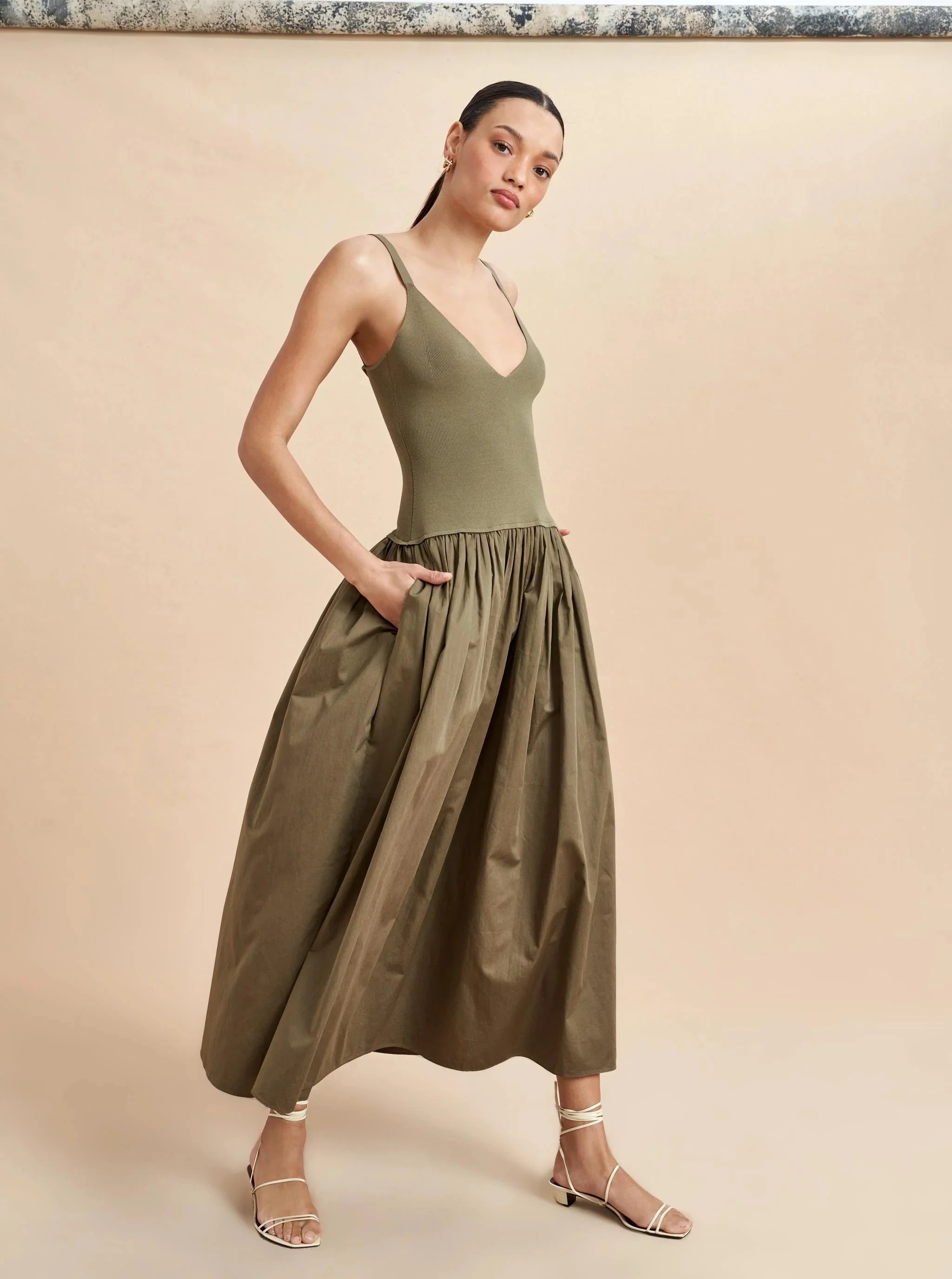 ROMEO-DRESS-KHAKI-GREEN-1556.jpeg