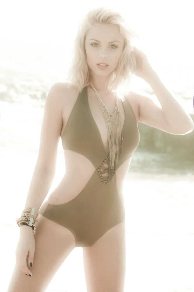 Laura-9457.jpg