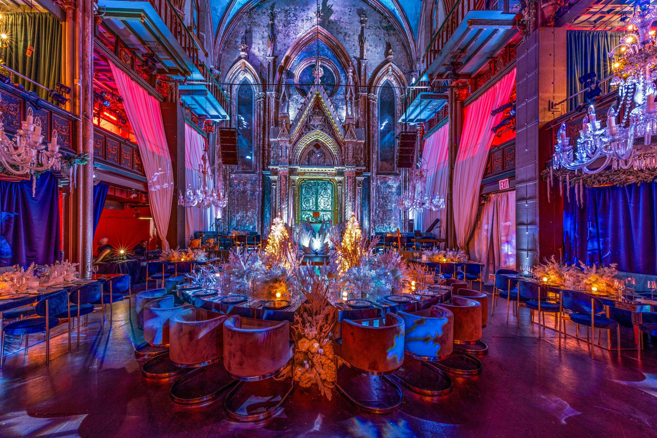 Inside New York City’s Grandest Winter Wonderland Supper Club &amp; Spectacle