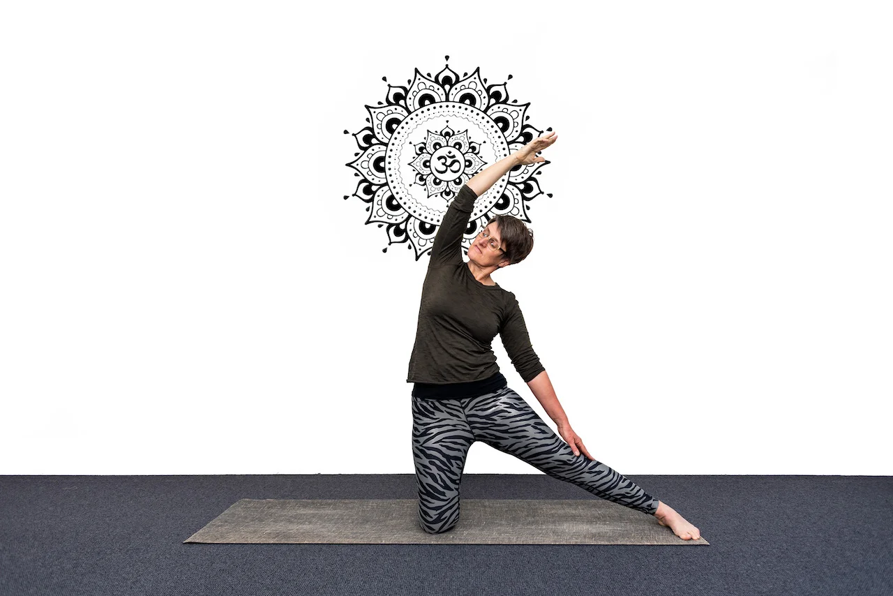Carolyn Parighrasana.jpg