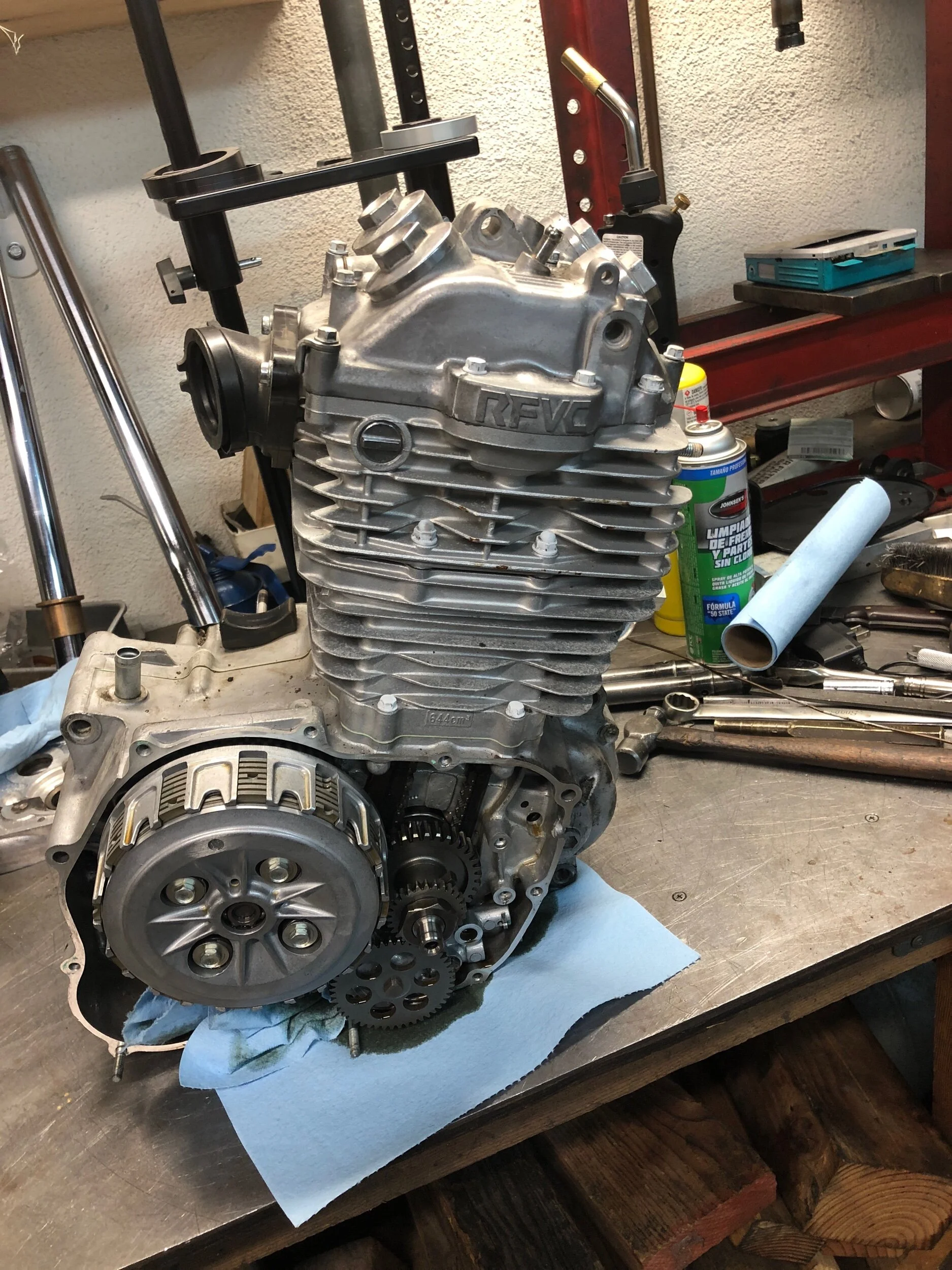 Honda XR650L engine rebuild and countershaft replacement review 