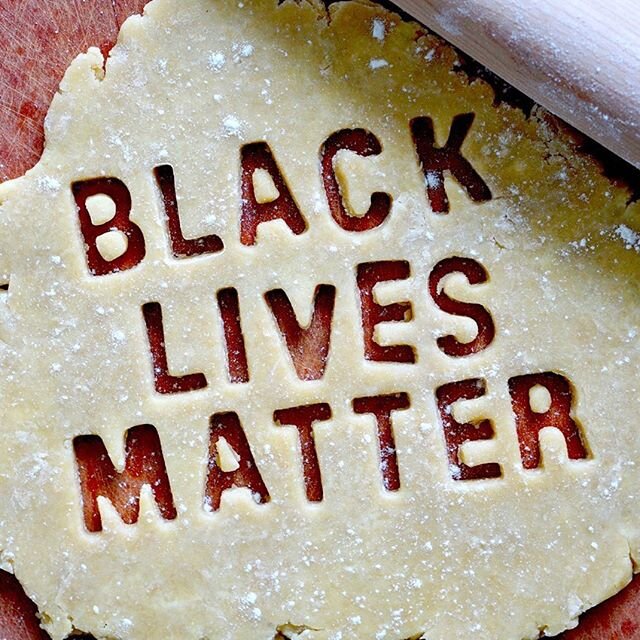 I am so friggin inspired by everyone taking part in the @andgatherforgood bake sale to support @gather4justice and @blmlosangeles and all the supporters from afar. We have over 250 items from PIES to PIZZA and even a special cameo of focaccia and a p