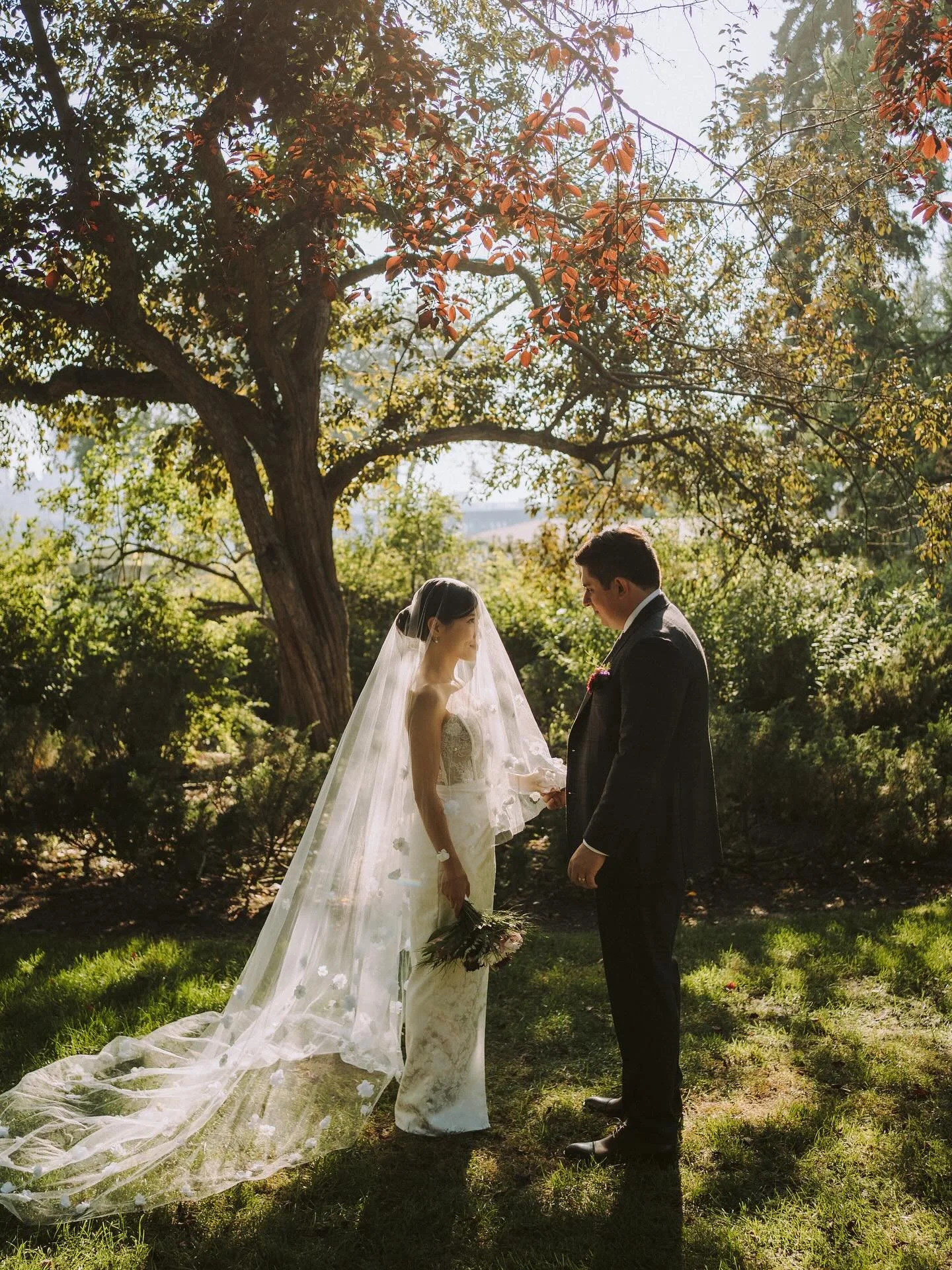 laughter, tears, hugs, dances - bring it all to your wedding day ✨🥂
