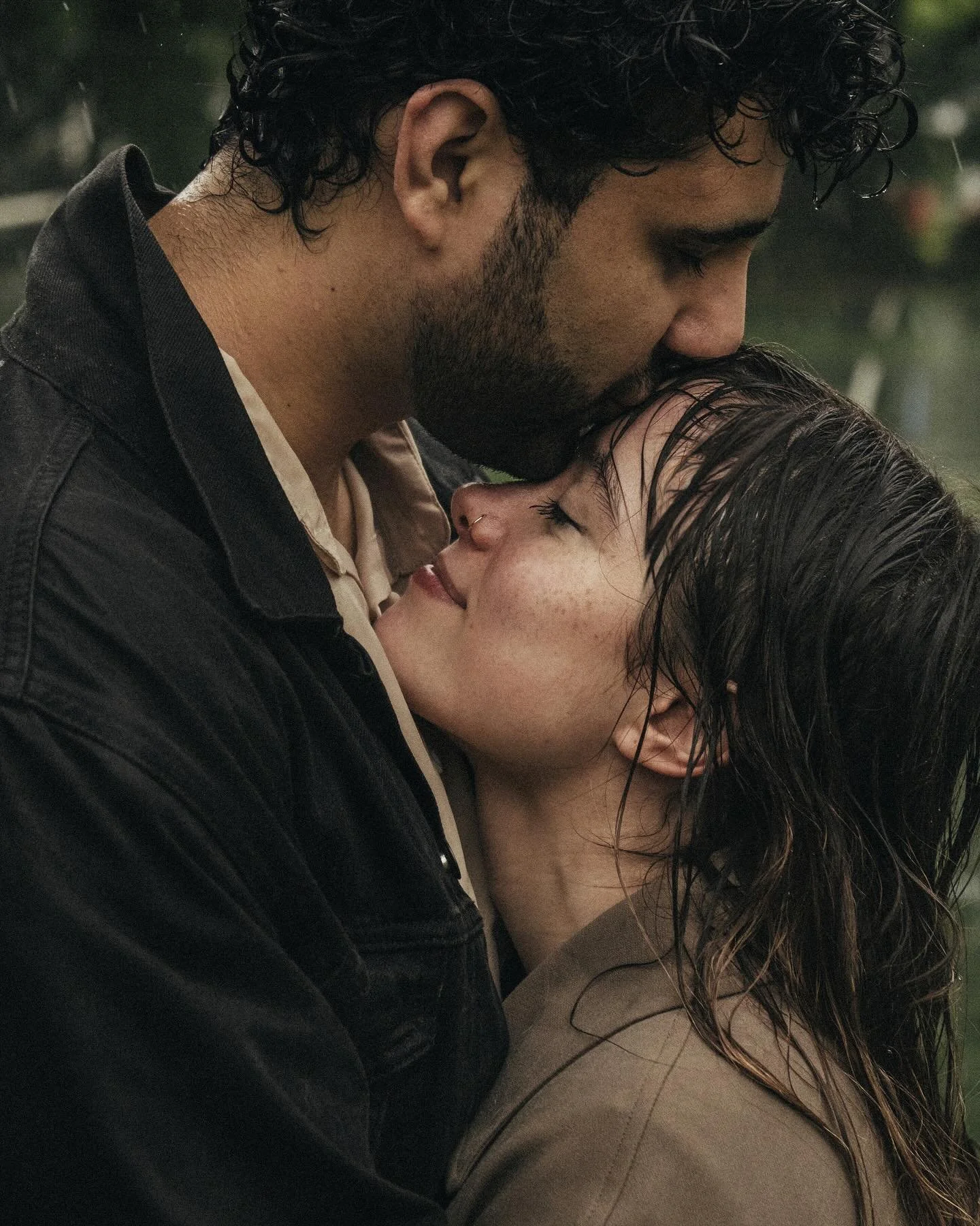 moments with you for a lifetime.

photographing love stories that feels like a movie ✨