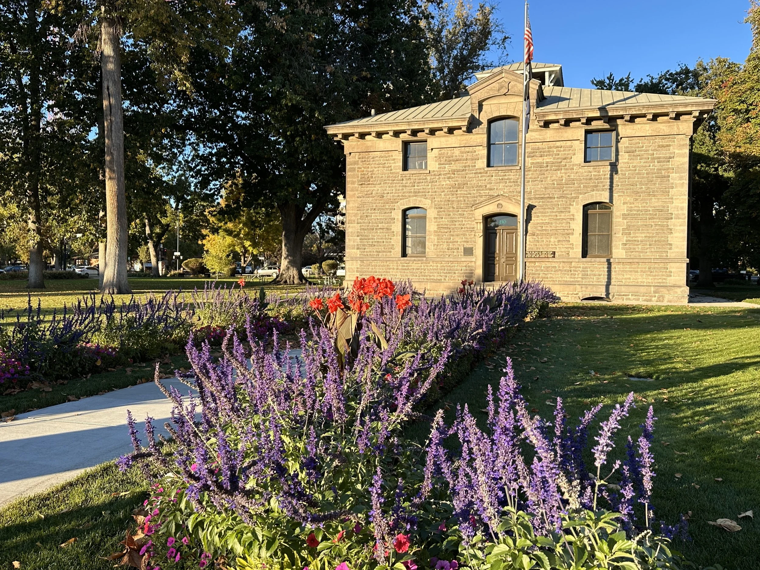 ArchWalks 2025 May Tour #1: The Finest in the Territory: Boise's United States Assay Office