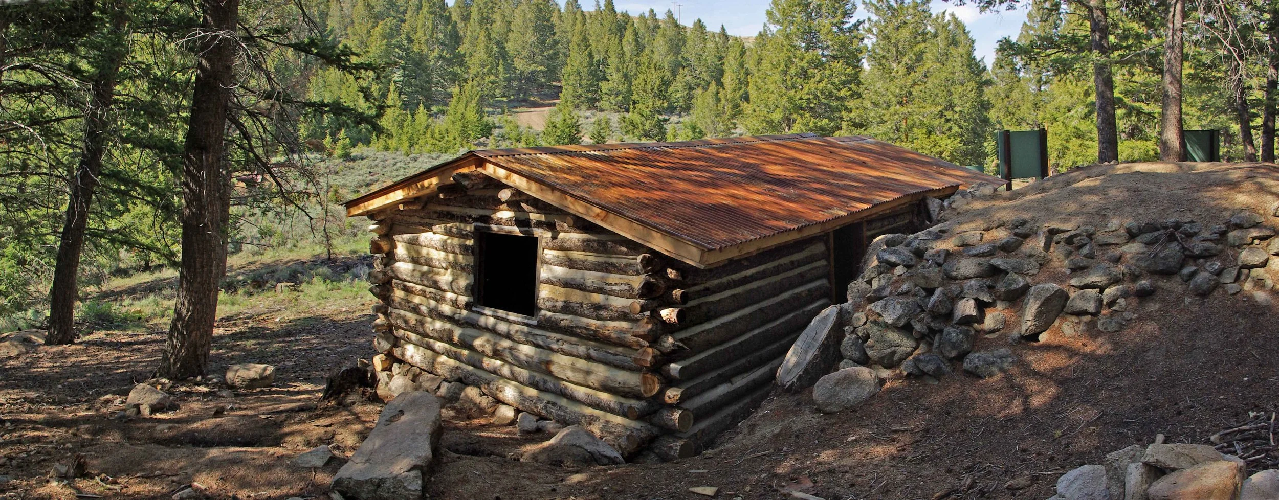 5. Ausich Cabin.jpeg