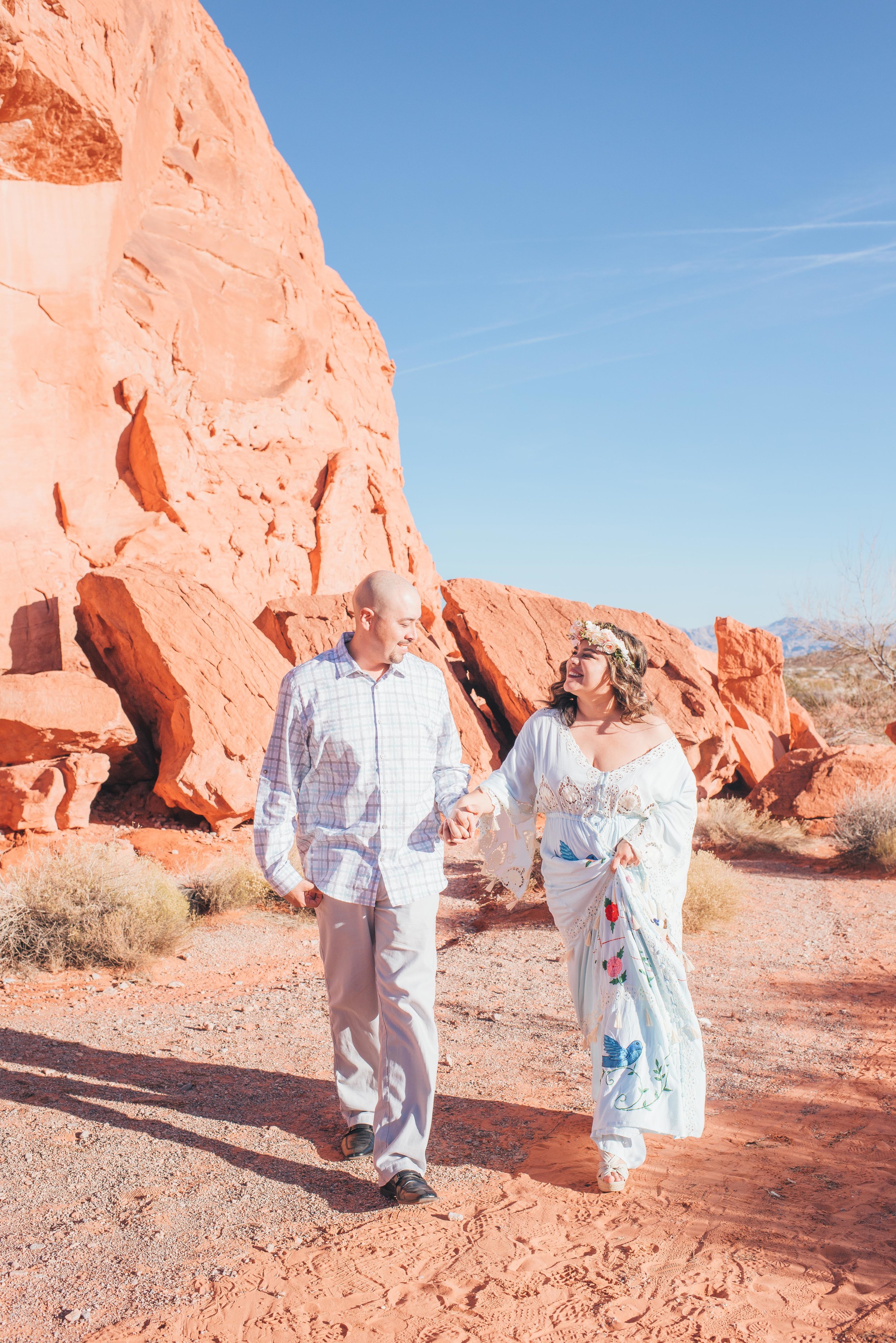 Valley of Fire Wedding Photographer, Elopement Photographer, Engagement Photographer, Los Angeles Wedding Photographer, Palm Springs Wedding Photographer, Joshua Tree Wedding Photographer