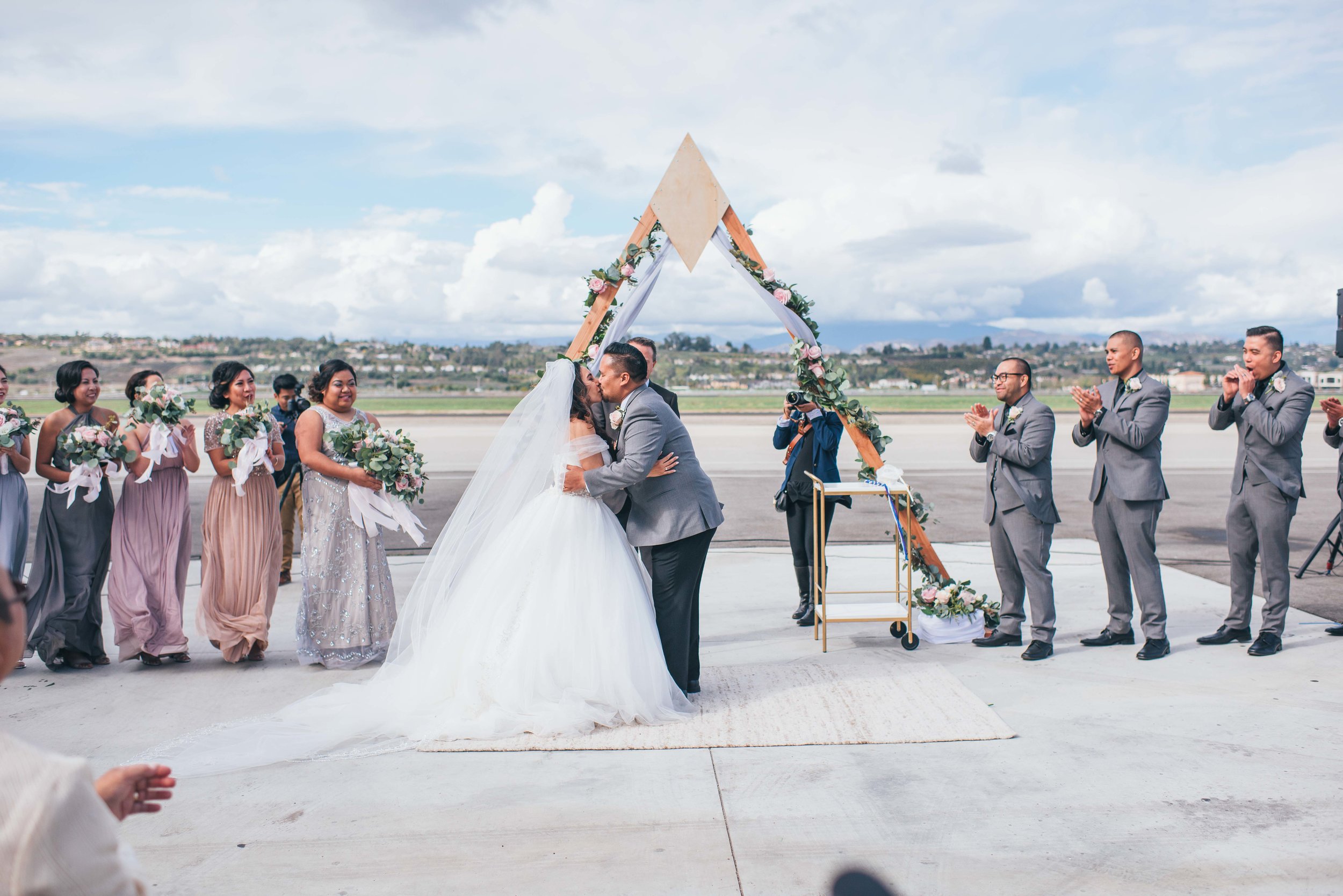 Hangar Events, Camarillo Wedding Photographer, Elopement Photographer, Engagement Photographer, Los Angeles Wedding Photographer, Palm Springs Wedding Photographer, Joshua Tree Wedding Photographer