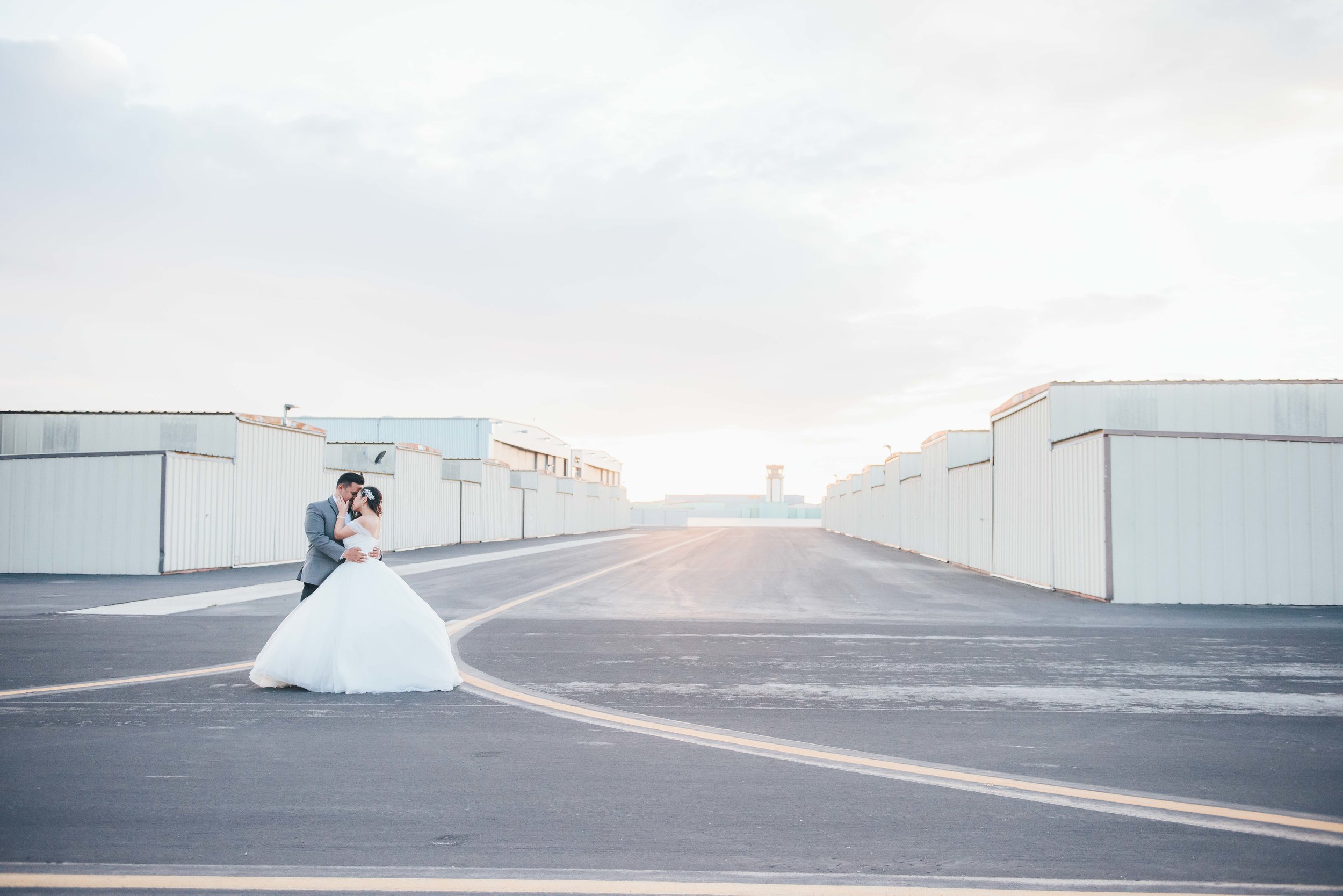 Hangar Events, Camarillo Wedding Photographer, Elopement Photographer, Engagement Photographer, Los Angeles Wedding Photographer, Palm Springs Wedding Photographer, Joshua Tree Wedding Photographer