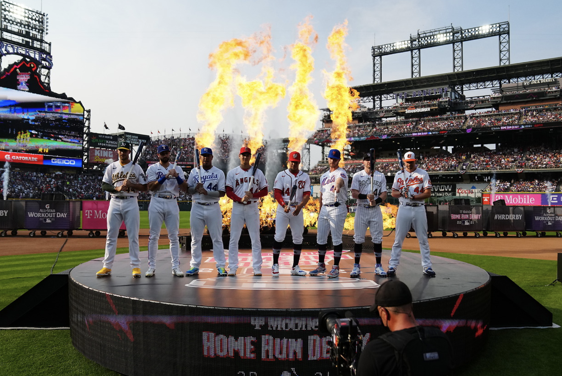 Screen Shot 2021-12-16 at 3.27.37 PM.png