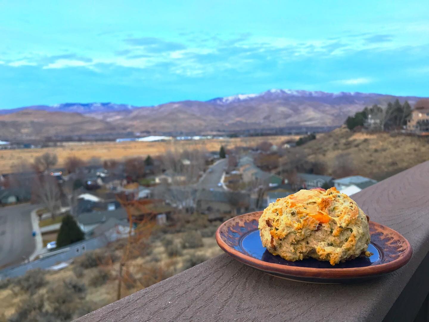 Idaho? More like I-da-SCONE&hellip; reviewer. 🤟🤪🤟And that&rsquo;s exactly why I came here to #Boise. You see, I&rsquo;m a member of the international scone appreciation society 🧐 and they were kind enough to send me on an all-expenses paid trip ?