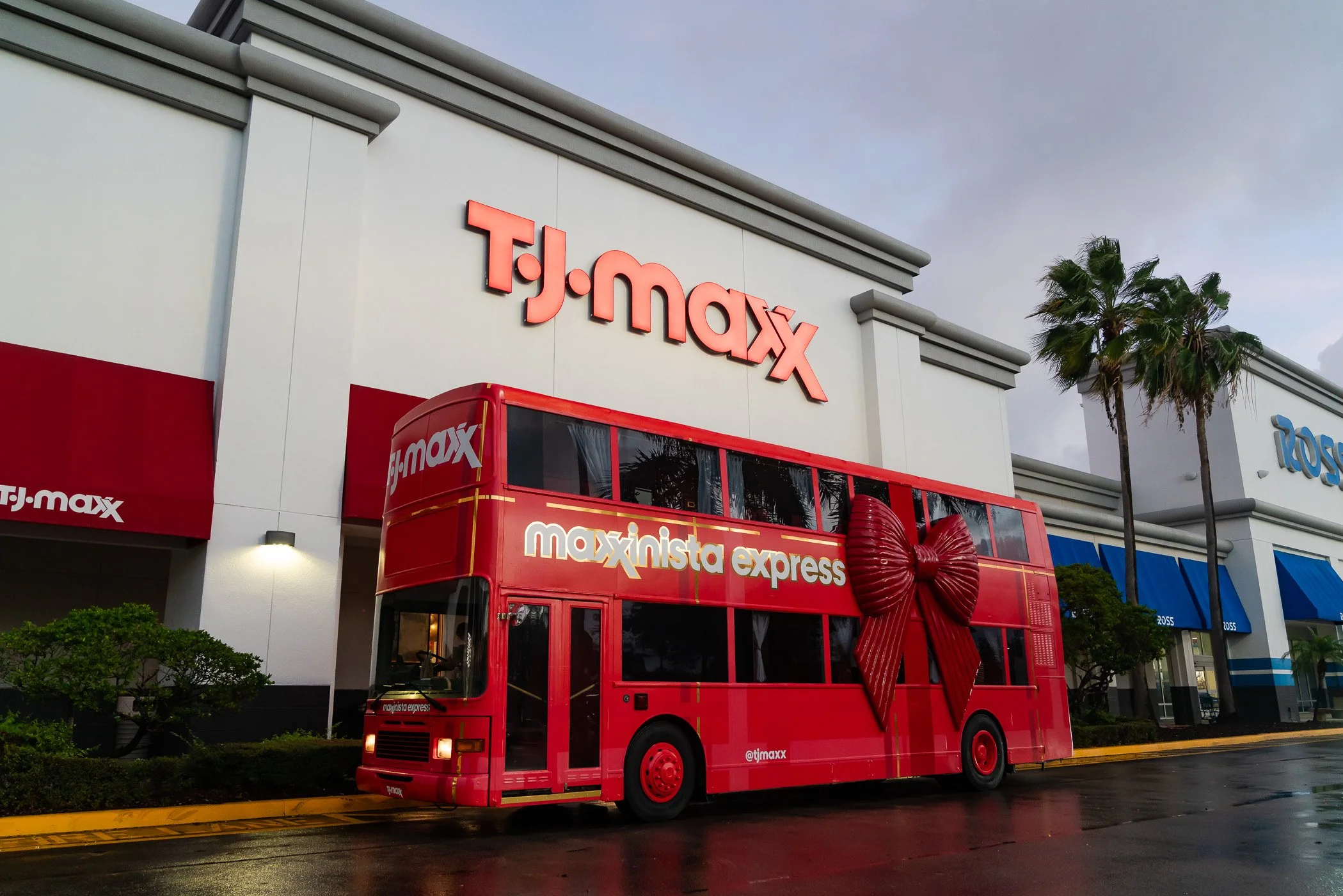 tj maxx – the maxxinista express