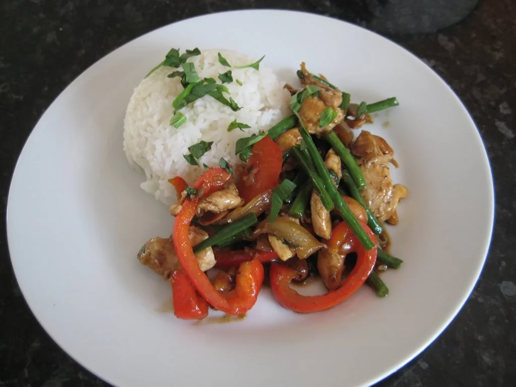 Chicken and Cashew Nut Stir Fry