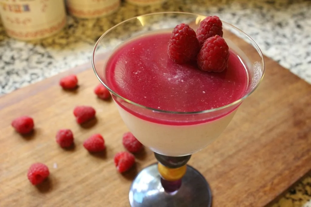 Easy Raspberry Mousse