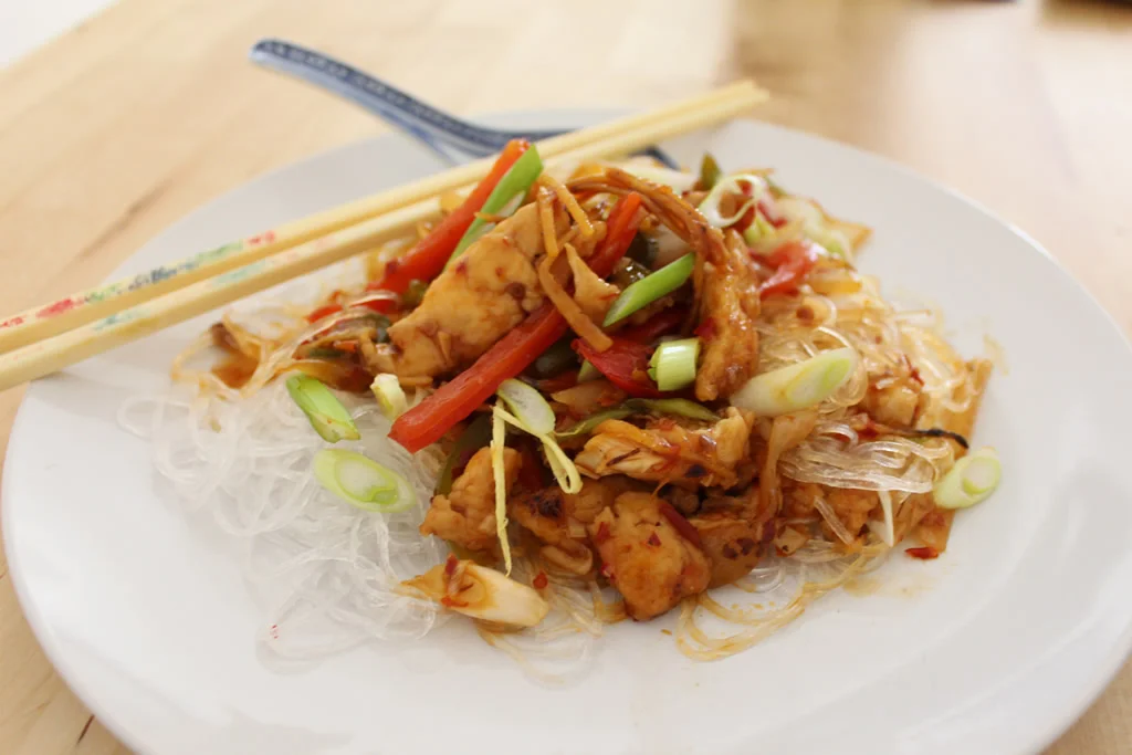 Hot and Sour Chicken Noodles