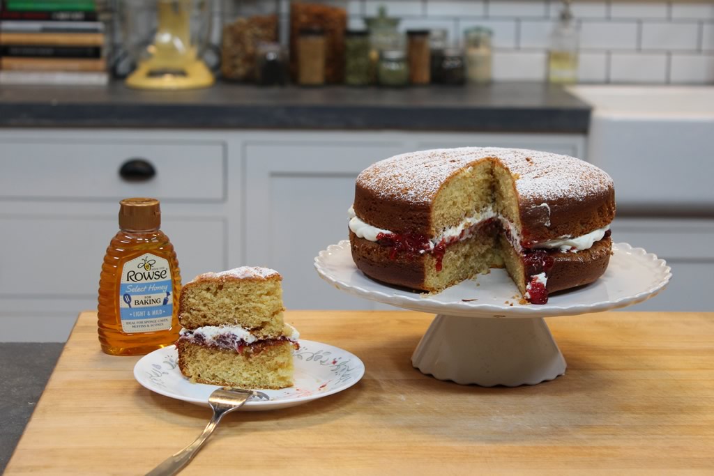 Honey Victoria Sponge Cake