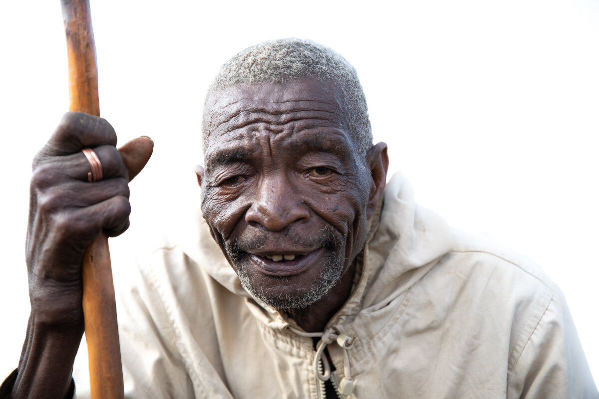 Dizi tribe Maji Ethiopia Omo Valley photo tours