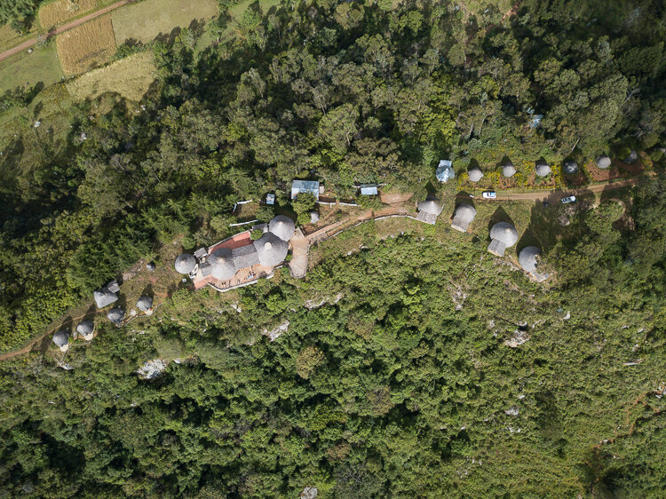 Drone photo showing the restaurant and accommodation 