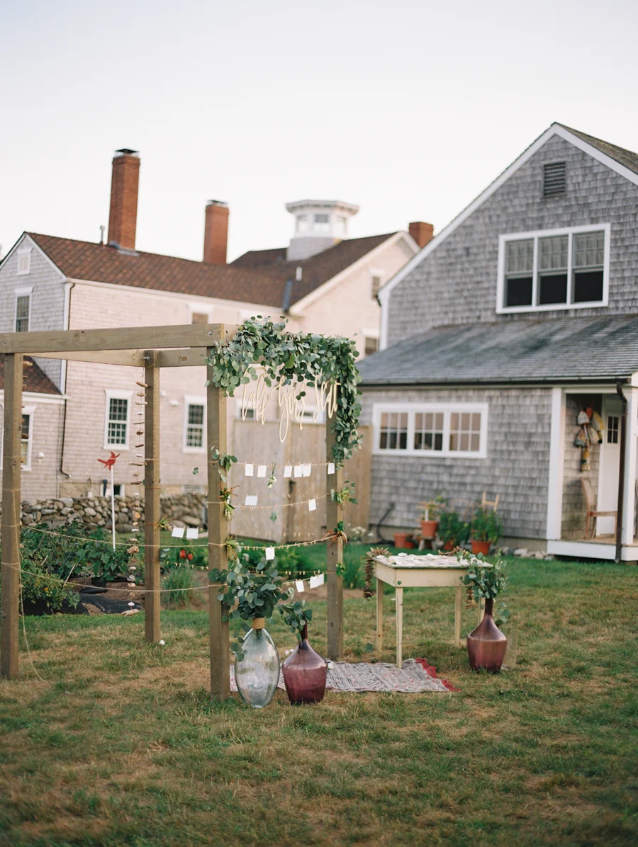 042_Josh+Lindsey_Brumley & Wells_Fine_Art_Film_Photography_Westport_Mass_New_England_Wedding.jpg