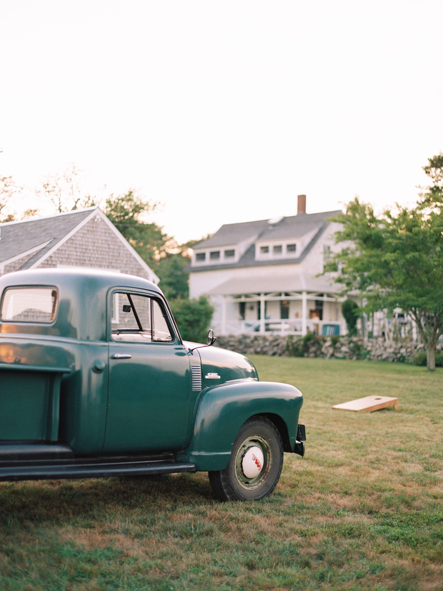 048_Josh+Lindsey_Brumley & Wells_Fine_Art_Film_Photography_Westport_Mass_New_England_Wedding.jpg