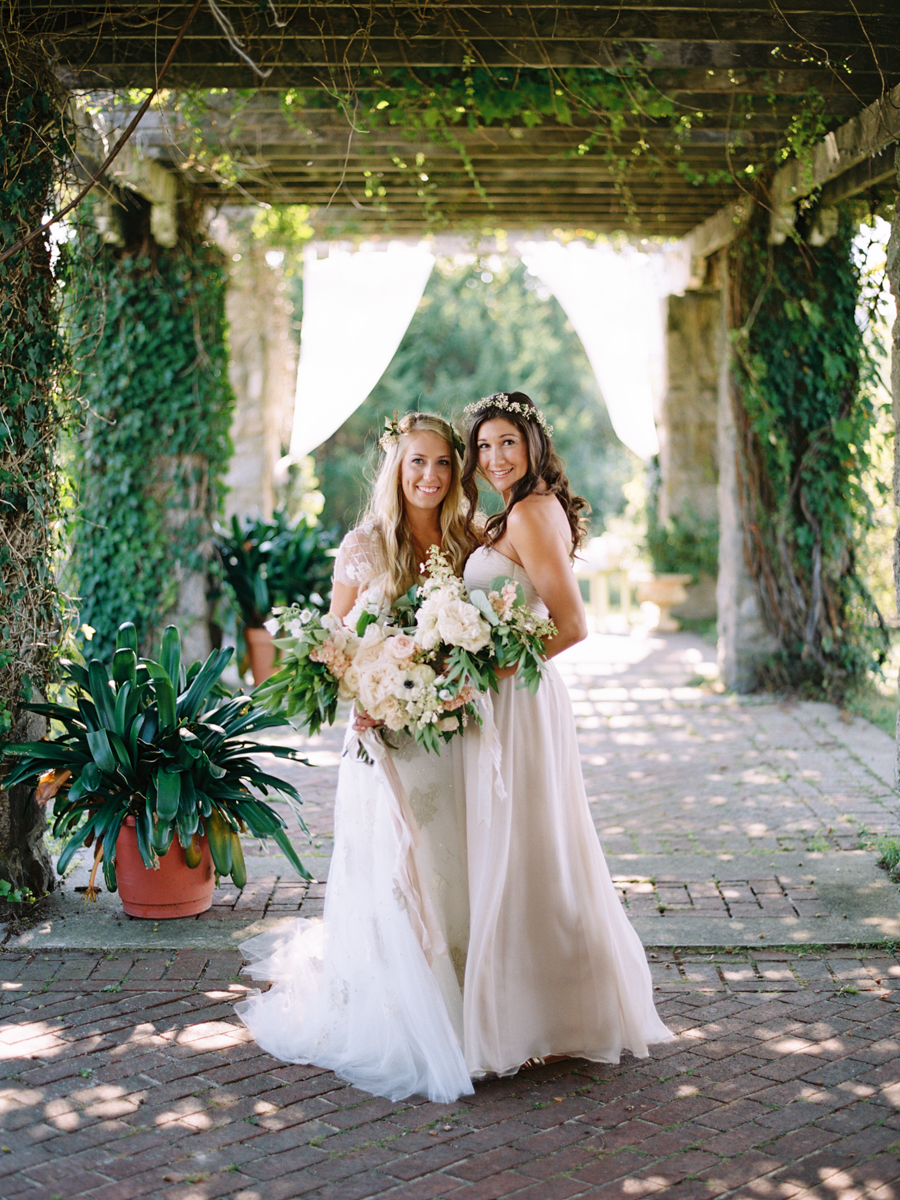 328_Josh+Lindsey_Brumley & Wells_Fine_Art_Film_Photography_Westport_Mass_New_England_Wedding.jpg