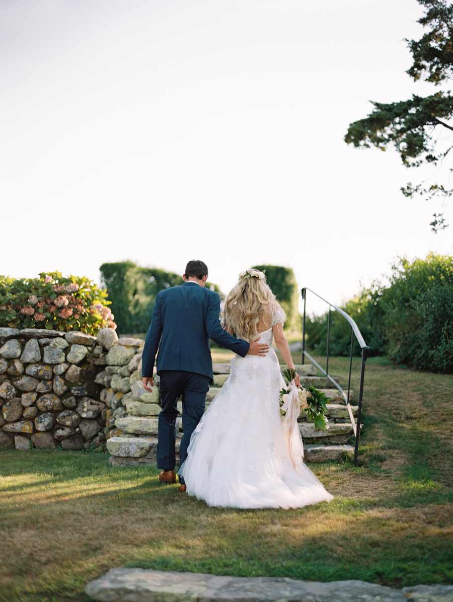 591_Josh+Lindsey_Brumley & Wells_Fine_Art_Film_Photography_Westport_Mass_New_England_Wedding.jpg