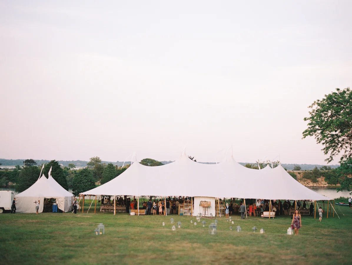 659_Josh+Lindsey_Brumley & Wells_Fine_Art_Film_Photography_Westport_Mass_New_England_Wedding.jpg