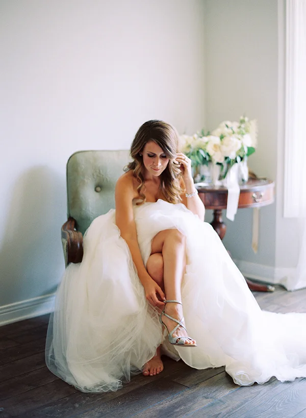 Eric&Richelle_Fine_Art_Film_Photography_Destination_Canada_Brumley & Wells075.jpg